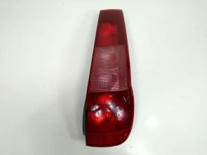 PILOTO TRASERO DERECHO 6988295 FIAT PUNTO BERLINA (176) Autodesguaces Alicante