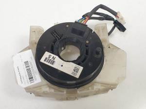 ANILLO AIRBAG 25560BM565 NISSAN ALMERA TINO (V10M) Autodesguaces Alicante