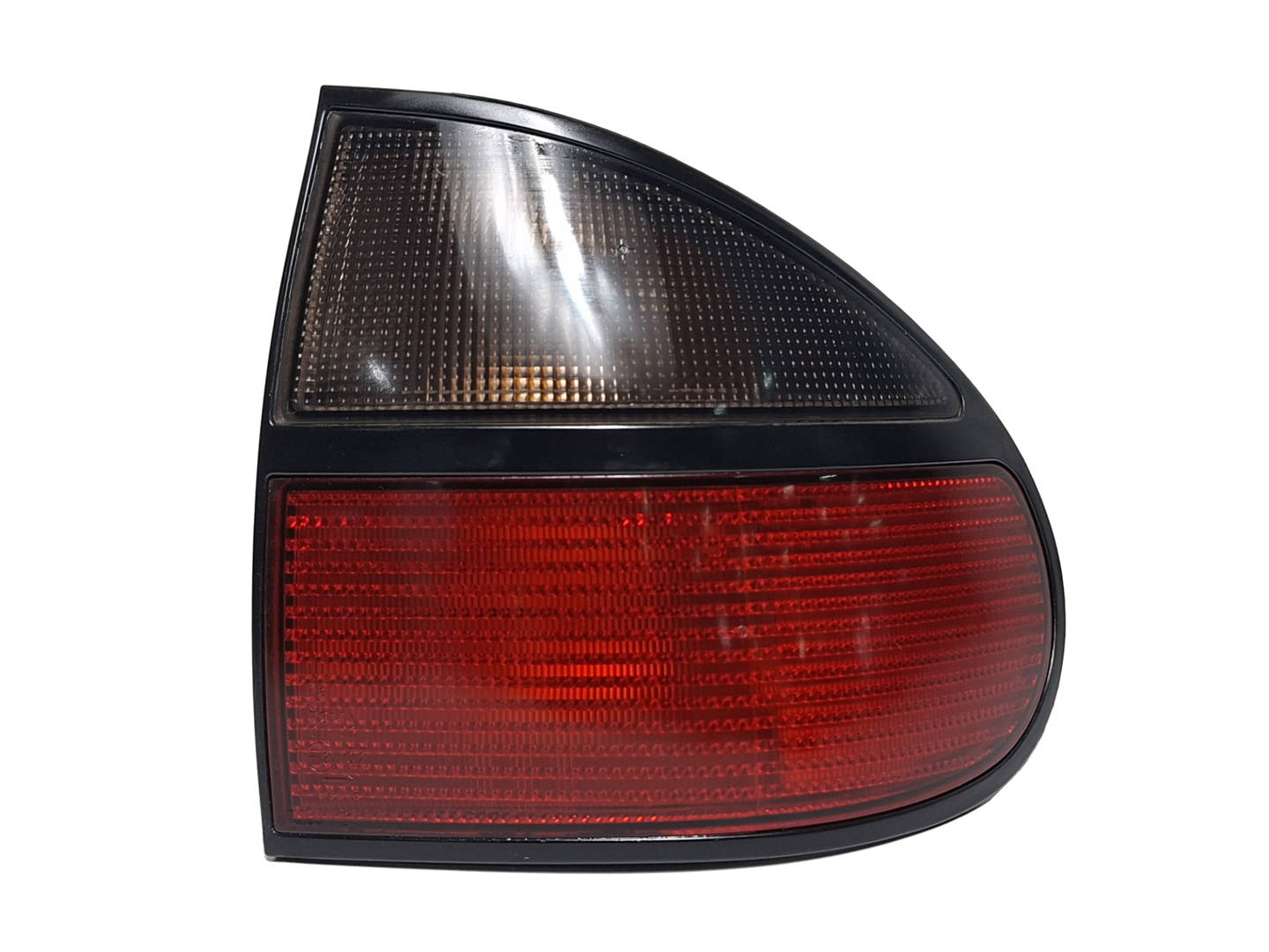 Piloto Trasero Izquierdo Renault Laguna (b56) (1998–2001)