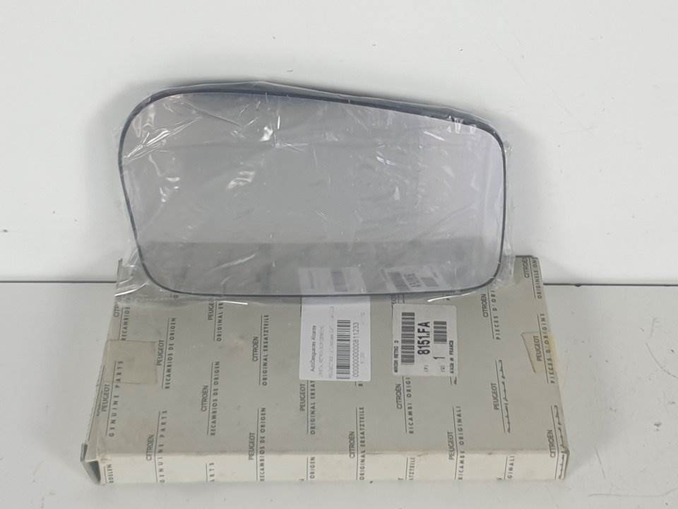 CRISTAL RETROVISOR DERECHO - 8151FA - PEUGEOT - 806