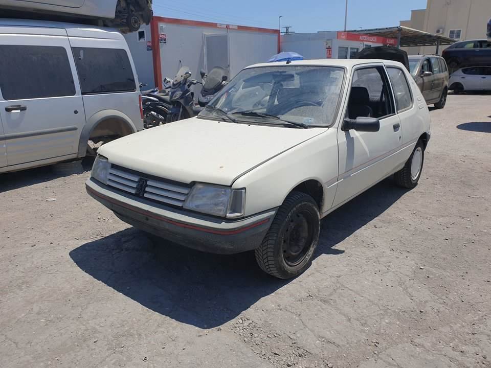 PEUGEOT 205 BERLINA (1983 - 1998)