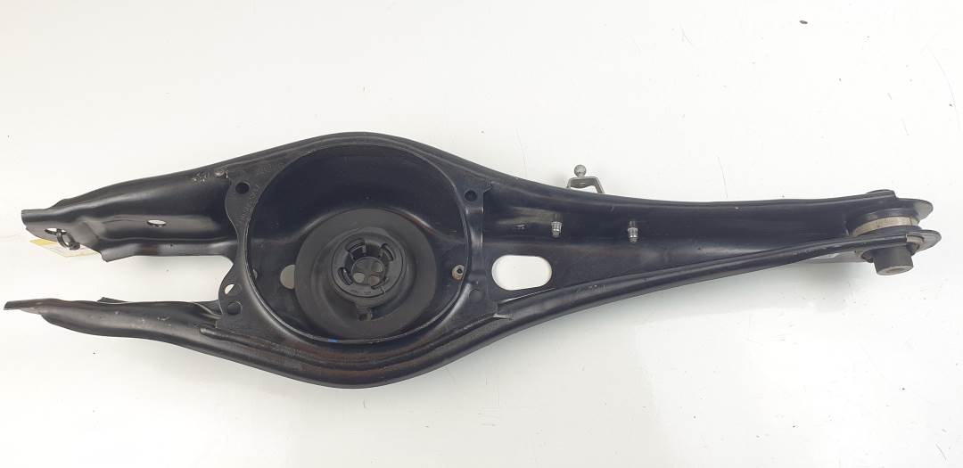 BRAZO SUSPENSION INFERIOR TRASERO IZQUIERDO - 3Q0505371E - AUDI - Q3 SPORTBACK (F3N)
