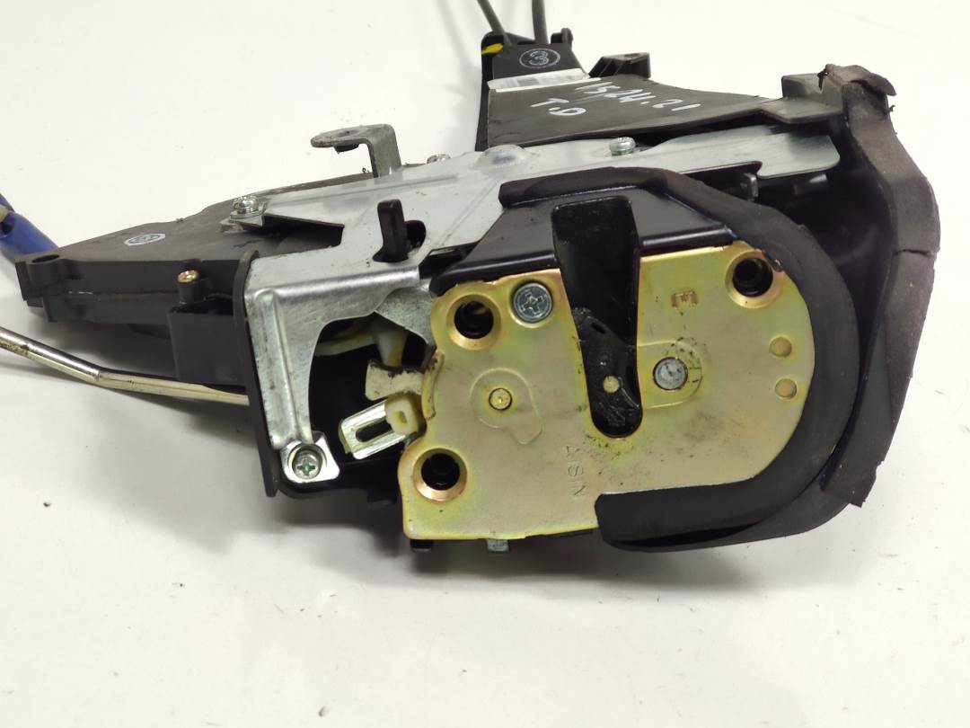CERRADURA PUERTA TRASERA DERECHA - TOYOTA - RAV 4 (A2)