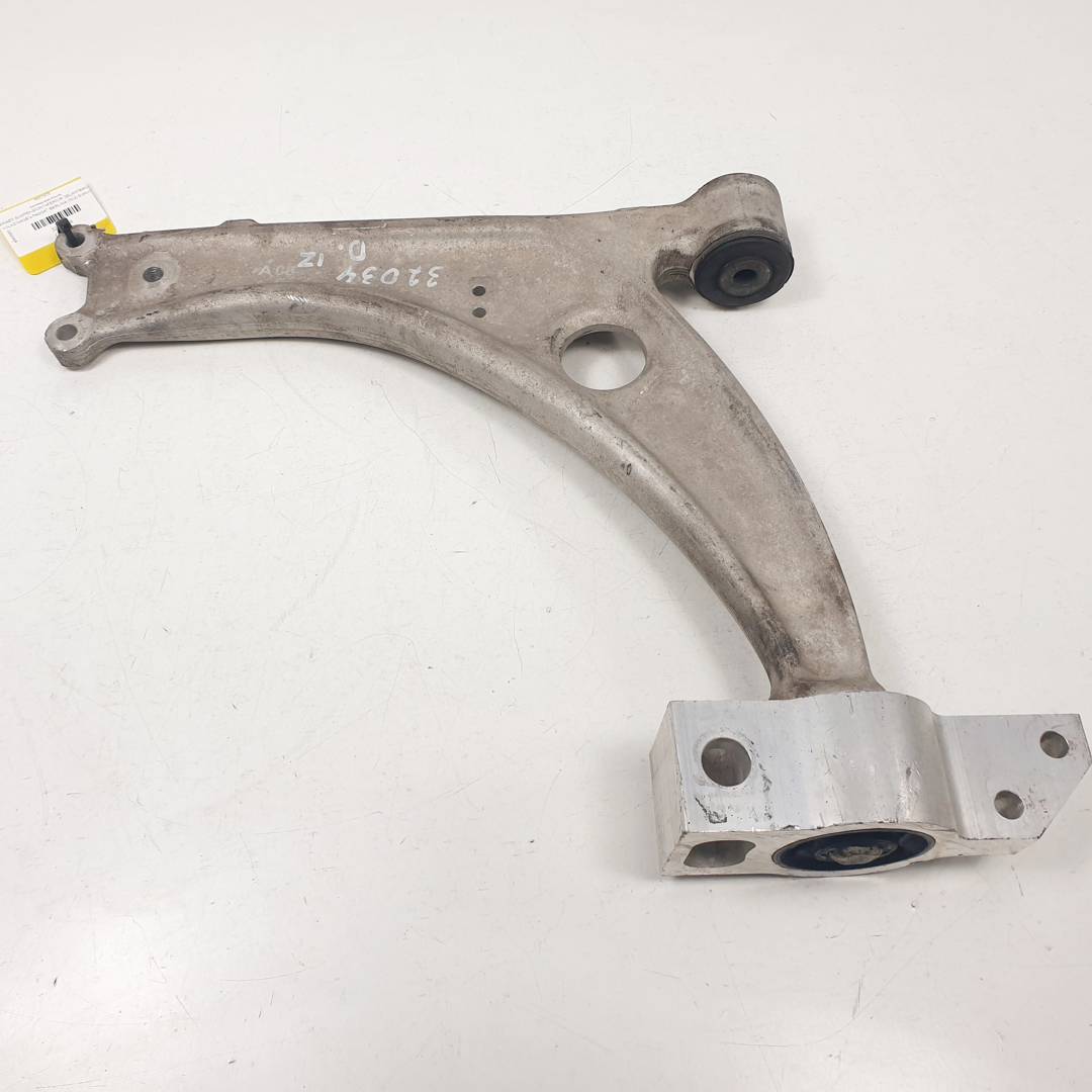BRAZO SUSPENSION INFERIOR DELANTERO IZQUIERDO - VOLKSWAGEN - PASSAT BERLINA (3C2)