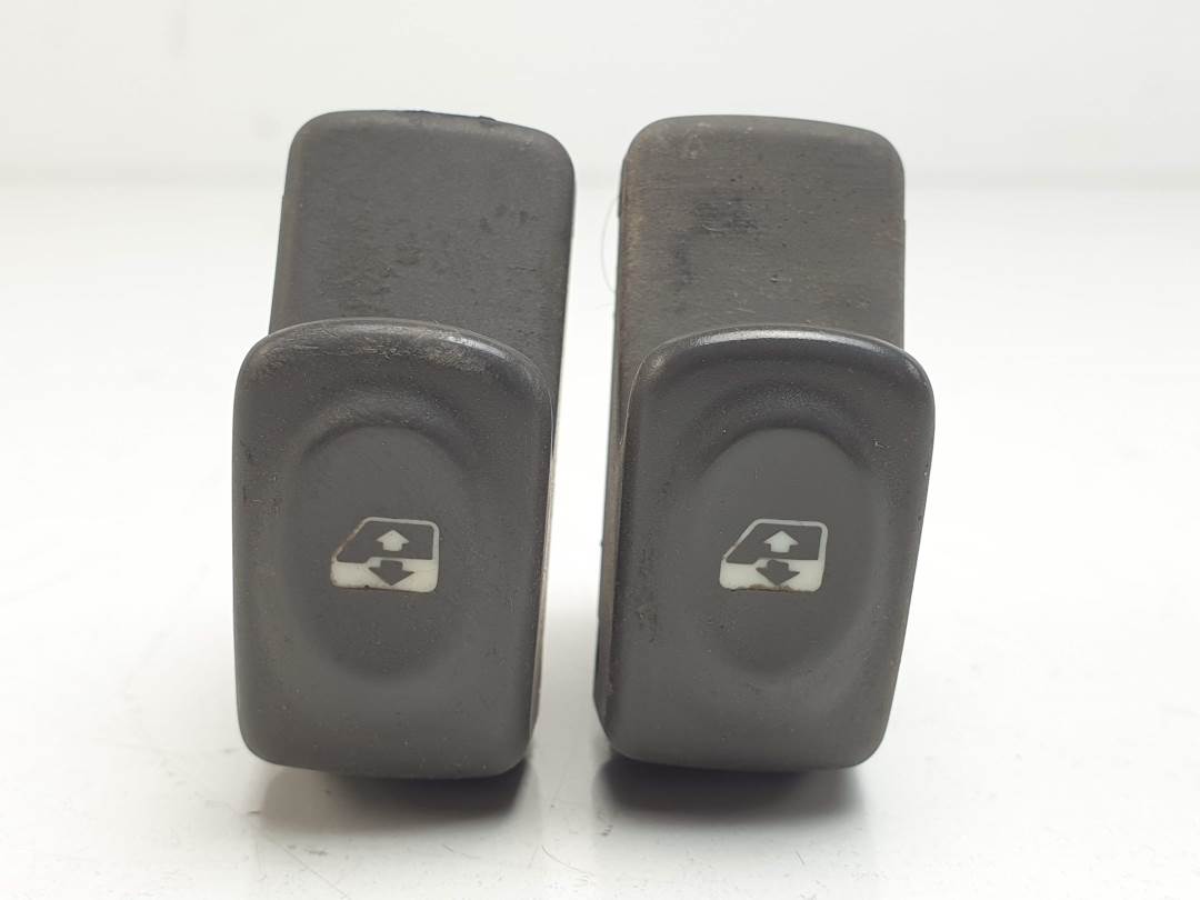 Fensterheberschalter vorne links - 432962K - RENAULT - SCENIC (JA..)