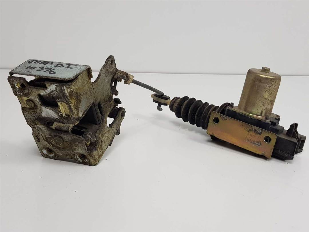 CERRADURA PUERTA DELANTERA IZQUIERDA - CHRYSLER - JEEP CHEROKEE (J)