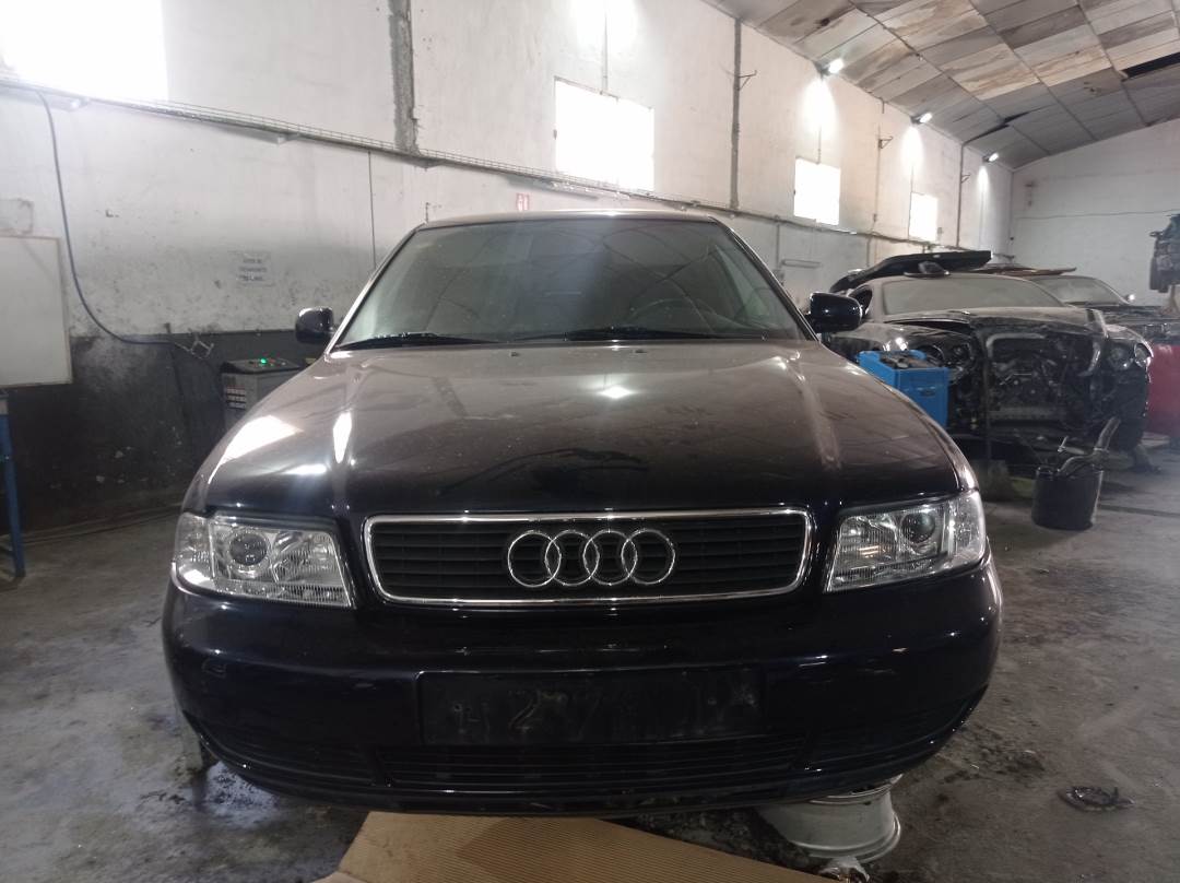 AUDI A4 BERLINA (B5) (8D2) (1994 - 1998)