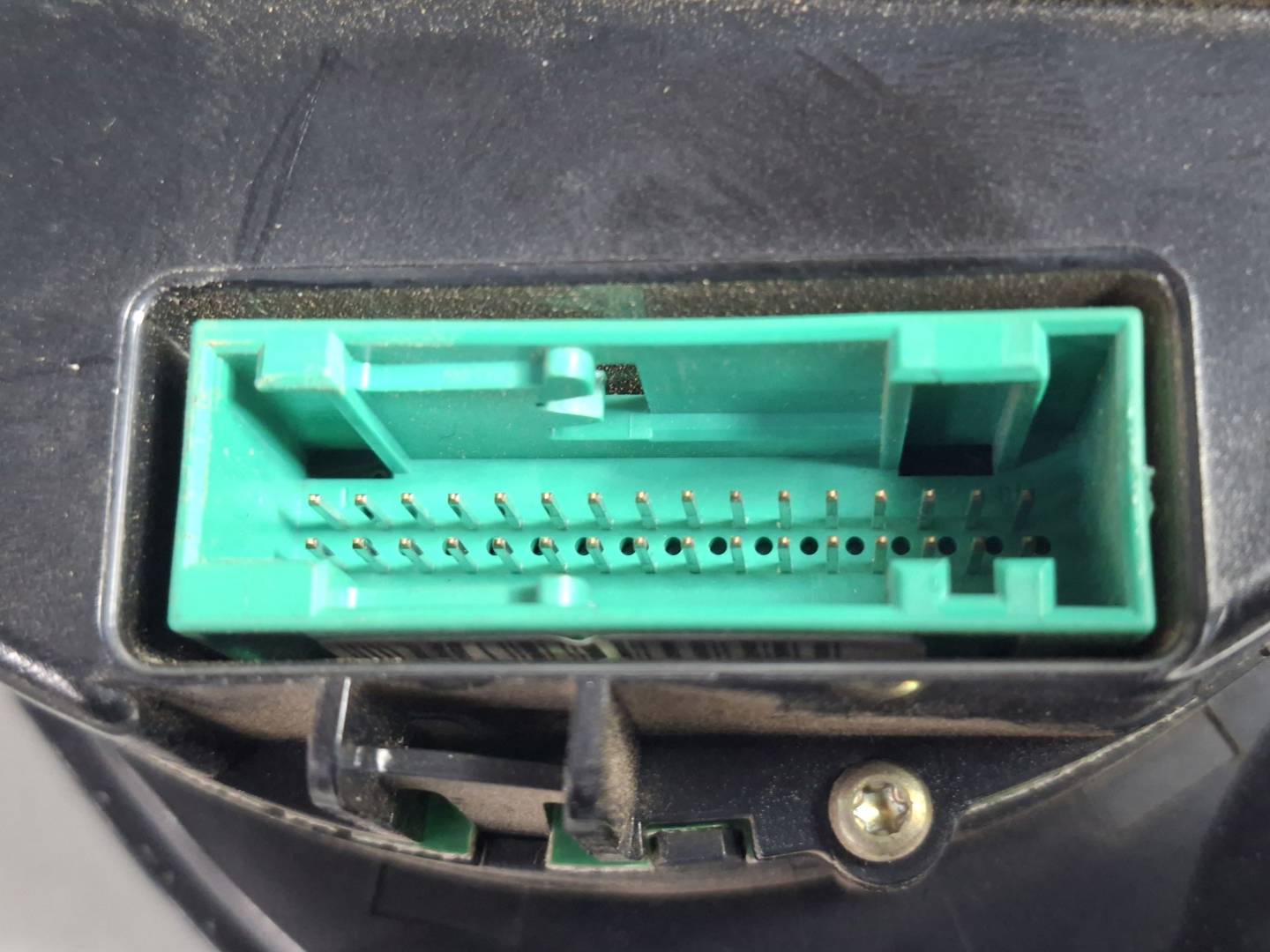 Foto 3 de Cuadro Instrumentos Volkswagen Passat Berlina (3b3) (2000–2005)