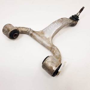 BRAZO SUSPENSION SUPERIOR DELANTERO IZQUIERDO 1633330001 MERCEDES CLASE M (W163) Autodesguaces Alicante