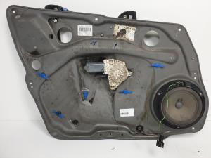 ELEVALUNAS DELANTERO IZQUIERDO A1697200179 MERCEDES CLASE A (W169) Autodesguaces Alicante