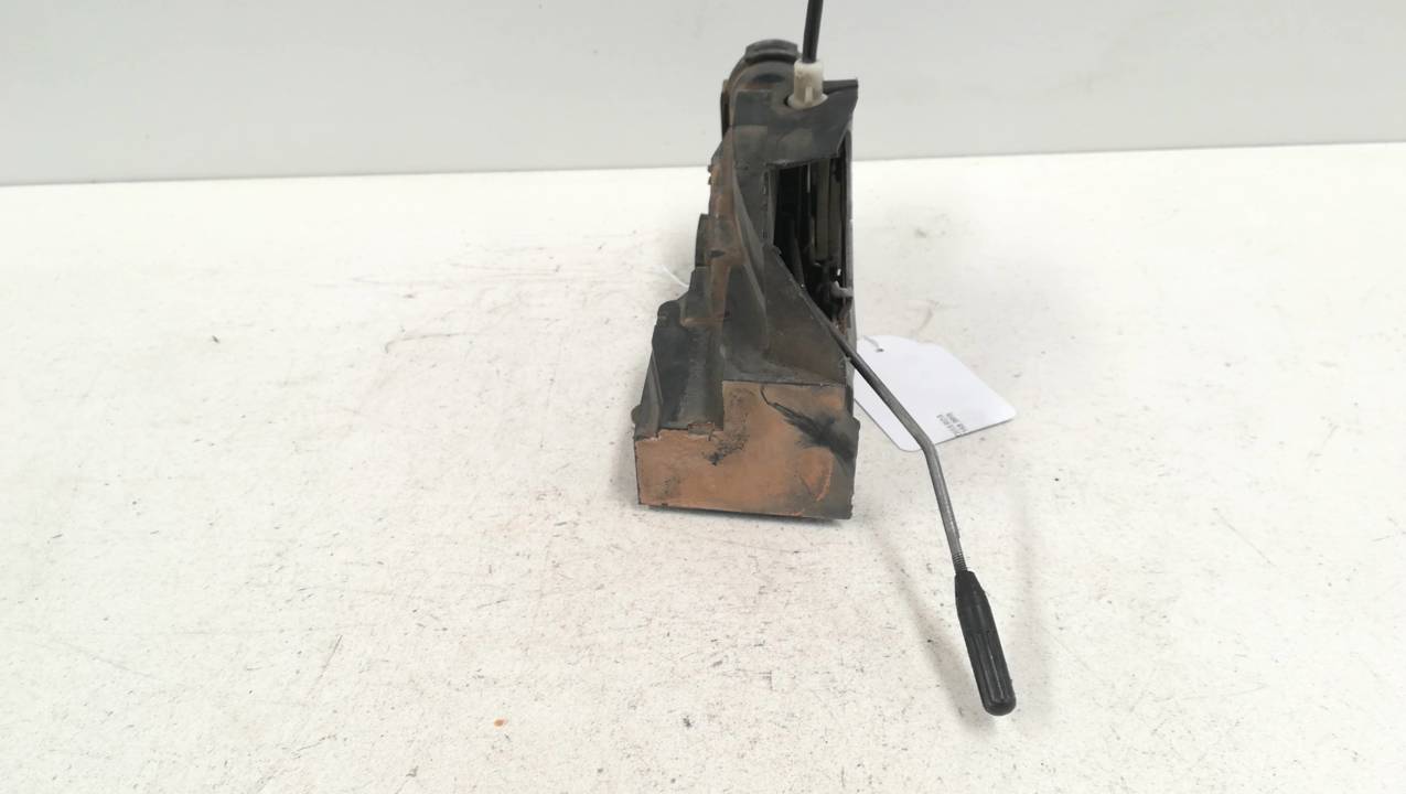 CERRADURA PUERTA DELANTERA IZQUIERDA