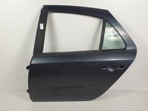 PUERTA TRASERA IZQUIERDA RENAULT LAGUNA II (BG0) Autodesguaces Alicante