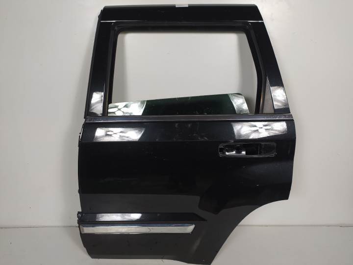 PUERTA TRASERA IZQUIERDA JEEP GR. CHEROKEE (WH) Autodesguaces Alicante