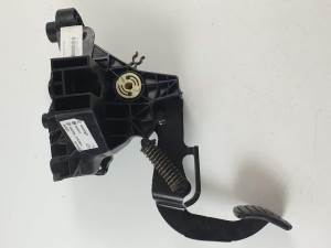PEDAL EMBRAGUE 465033911 FIAT TALENTO KOMBI (296) Autodesguaces Alicante