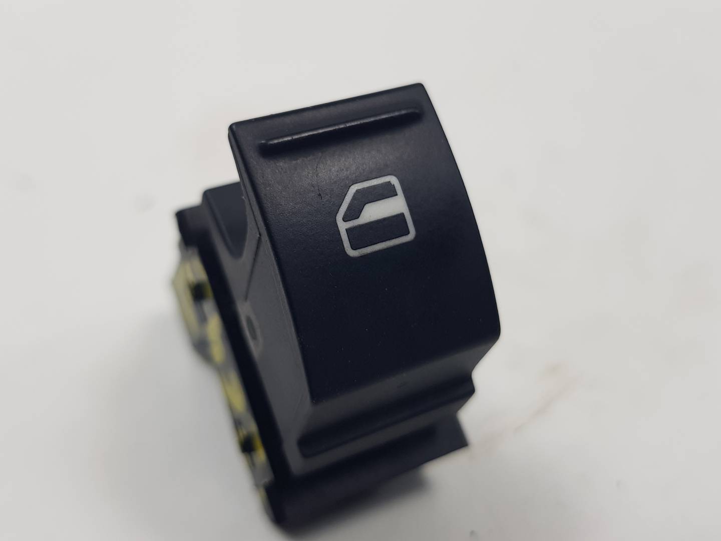 MANDO ELEVALUNAS TRASERO DERECHO - 7L6959855B - VOLKSWAGEN - GOLF PLUS (5M1)
