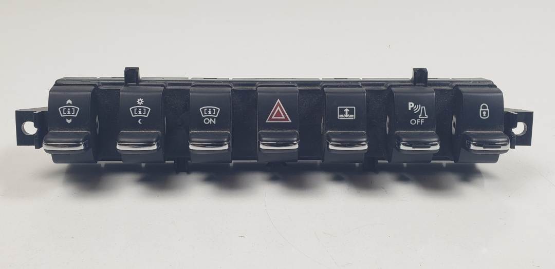 WARNING - 10033756 - PEUGEOT - 3008 (T84)