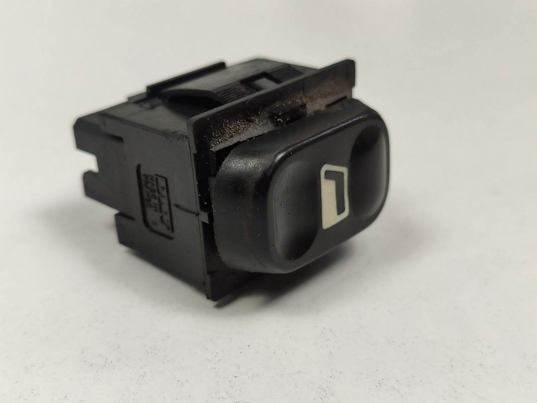 MANDO ELEVALUNAS DELANTERO DERECHO - CITROEN - BERLINGO (M49)