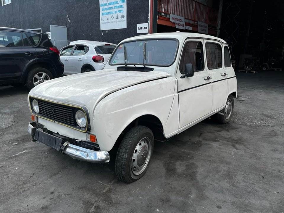 RENAULT 4 BERLINA/FAMILIAR/FURGONETA (1961 - ...)