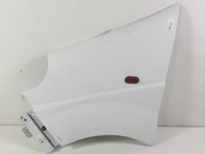 ALETA DELANTERA IZQUIERDA RENAULT TRAFIC CAJA CERRADA (AB 4.01) Autodesguaces Alicante