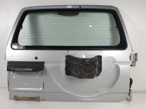 PORTON TRASERO MITSUBISHI MONTERO (V20/V40) Autodesguaces Alicante