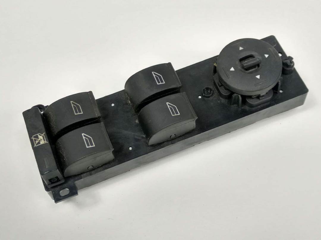 MANDO ELEVALUNAS DELANTERO IZQUIERDO - 3M5T14A132AG - FORD - FOCUS C-MAX (CAP)