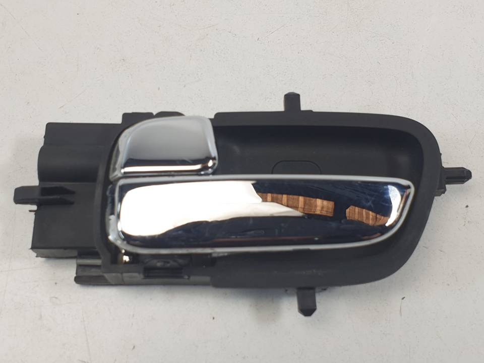 MANETA INTERIOR TRASERA DERECHA 826101J000 HYUNDAI I20 (PB) Autodesguaces Alicante