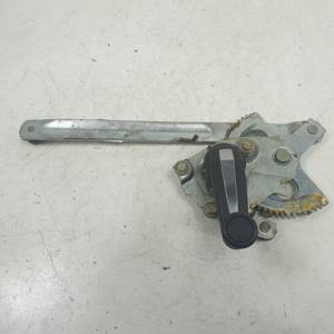 ELEVALUNAS TRASERO DERECHO 51341809604 BMW SERIE 5 (E28) Autodesguaces Alicante