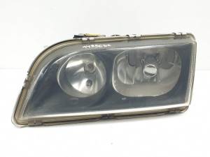 FARO IZQUIERDO 1AG00834105 VOLVO S40 BERLINA Autodesguaces Alicante