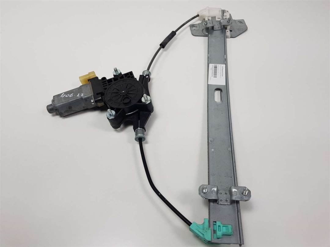 ELEVALUNAS DELANTERO DERECHO - KIA - RIO (JB)