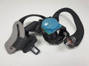 CINTURON SEGURIDAD TRASERO IZQUIERDO 7560134000 SSANGYONG KORANDO Autodesguaces Alicante