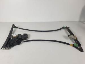 ELEVALUNAS TRASERO IZQUIERDO 106234100 FORD GALAXY (VY) Autodesguaces Alicante