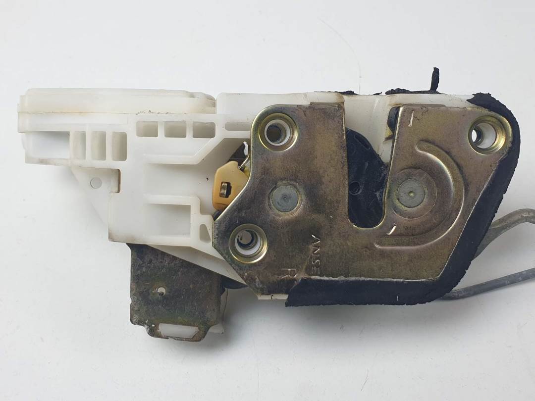 CERRADURA PUERTA DELANTERA DERECHA - MITSUBISHI - OUTLANDER (CU0W)