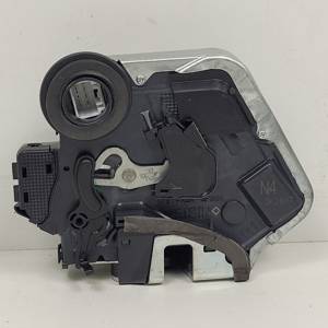 CERRADURA PUERTA TRASERA DERECHA A046693 TOYOTA RAV4 Autodesguaces Alicante