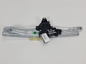 ELEVALUNAS TRASERO IZQUIERDO 39138555 OPEL INSIGNIA GRAND SPORT Autodesguaces Alicante