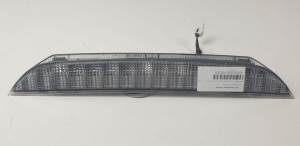 LUZ CENTRAL DE FRENO P5631 MITSUBISHI OUTLANDER (CW0) Autodesguaces Alicante