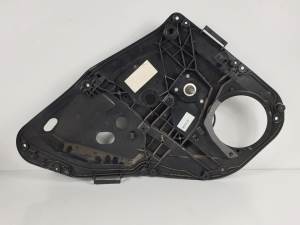ELEVALUNAS TRASERO IZQUIERDO 8A61A045H23AG FORD FIESTA (CB1) Autodesguaces Alicante