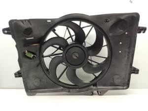 ELECTROVENTILADOR YW1H8C607AC LINCOLN LINCOLN TOWN CAR Autodesguaces Alicante
