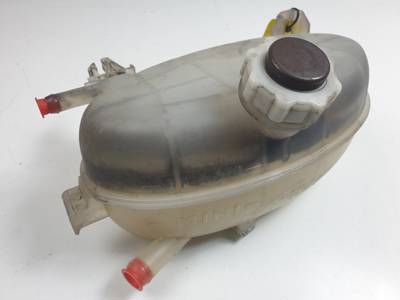 DEPOSITO EXPANSION 8200595002 RENAULT MASTER II COMBI Autodesguaces Alicante