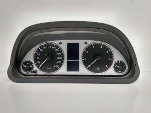 CUADRO INSTRUMENTOS A1695407247 MERCEDES CLASE B (W245) Autodesguaces Alicante