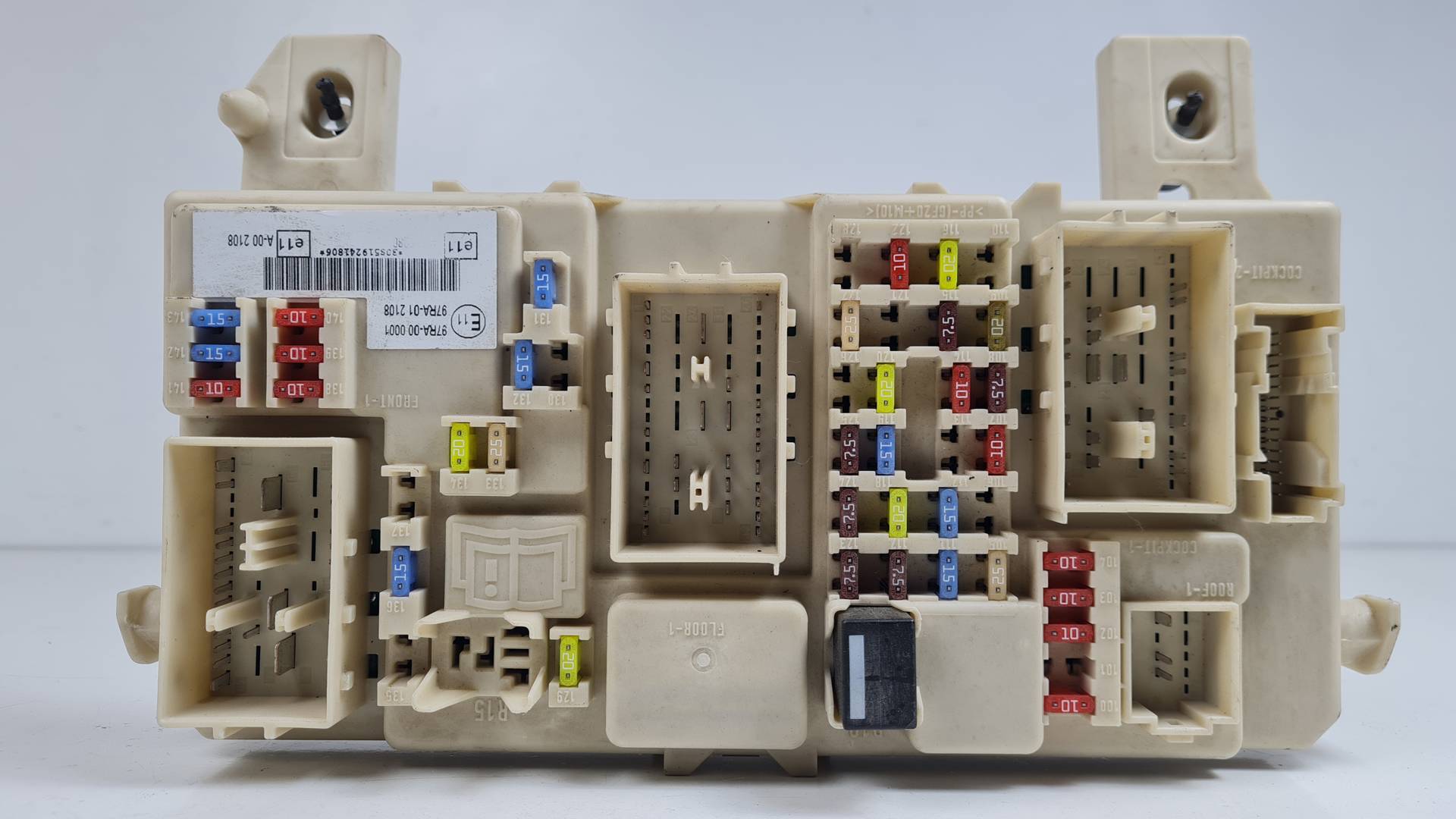 CAJA RELES / FUSIBLES - 7M5T14A073BF - FORD - FOCUS LIM. (CB4)
