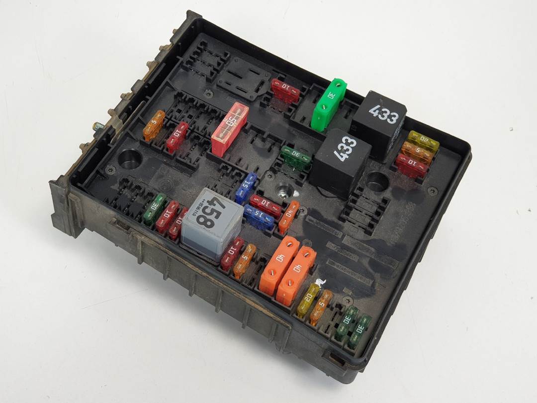 CAJA RELES / FUSIBLES - 1K0937535H - VOLKSWAGEN - CADDY KA/KB (2K)