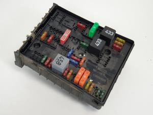 CAJA RELES / FUSIBLES 1K0937535H VOLKSWAGEN CADDY KA/KB (2K) Autodesguaces Alicante