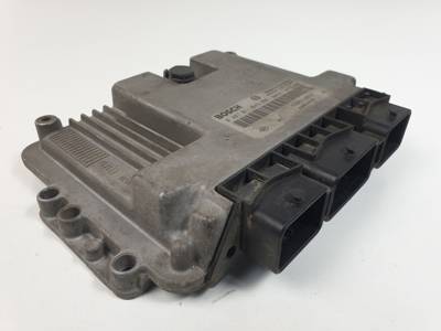 CENTRALITA MOTOR UCE 0281011549 RENAULT MEGANE II CLASSIC BERLINA Autodesguaces Alicante