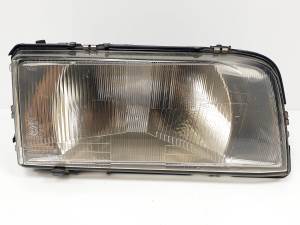 FARO DERECHO 1372818 VOLVO SERIE 850 Autodesguaces Alicante