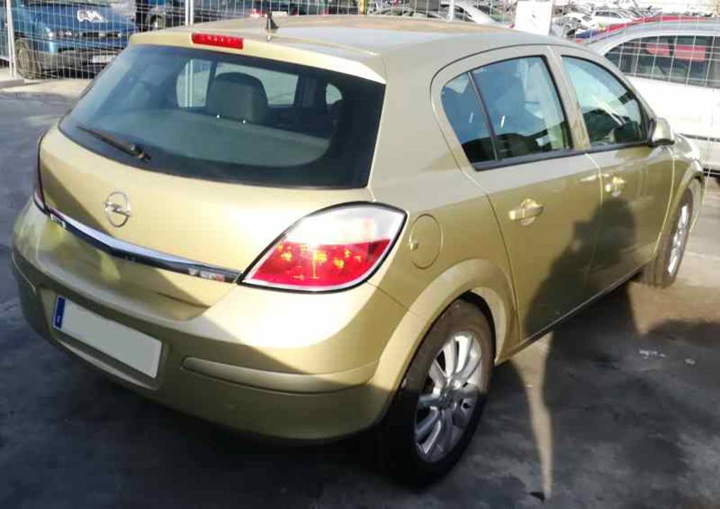 Imagen del vehículo OPEL ASTRA H BERLINA