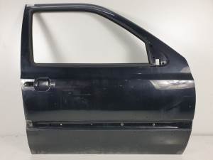 PUERTA DELANTERA DERECHA VOLKSWAGEN GOLF III BERLINA (1H1) Autodesguaces Alicante