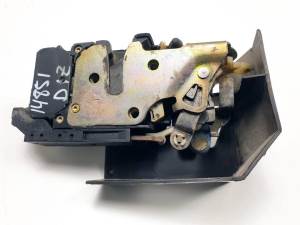 CERRADURA PUERTA DELANTERA IZQUIERDA 16828896 ALFA ROMEO 156 (116) Autodesguaces Alicante
