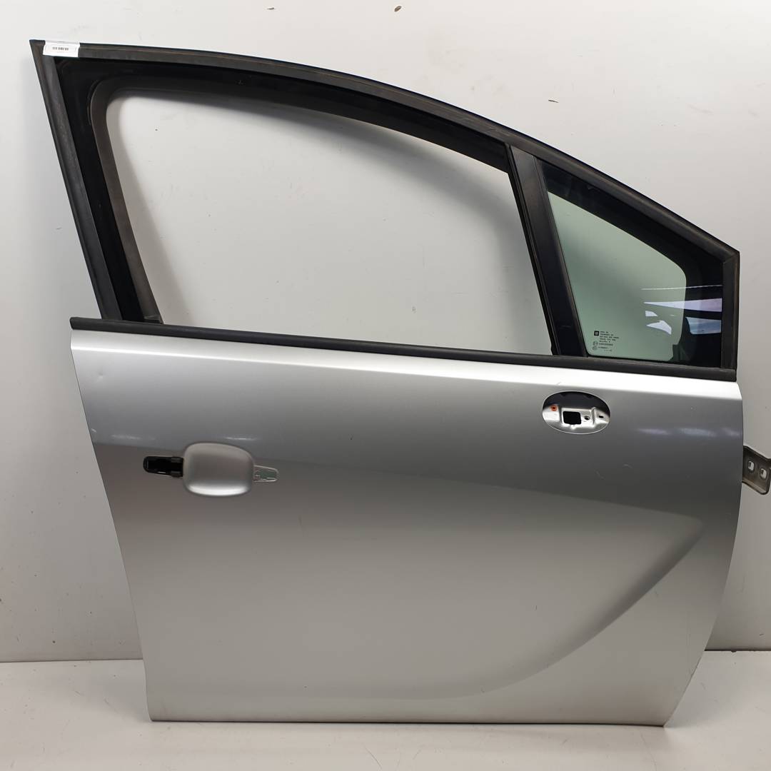 PUERTA DELANTERA DERECHA - OPEL - MERIVA B