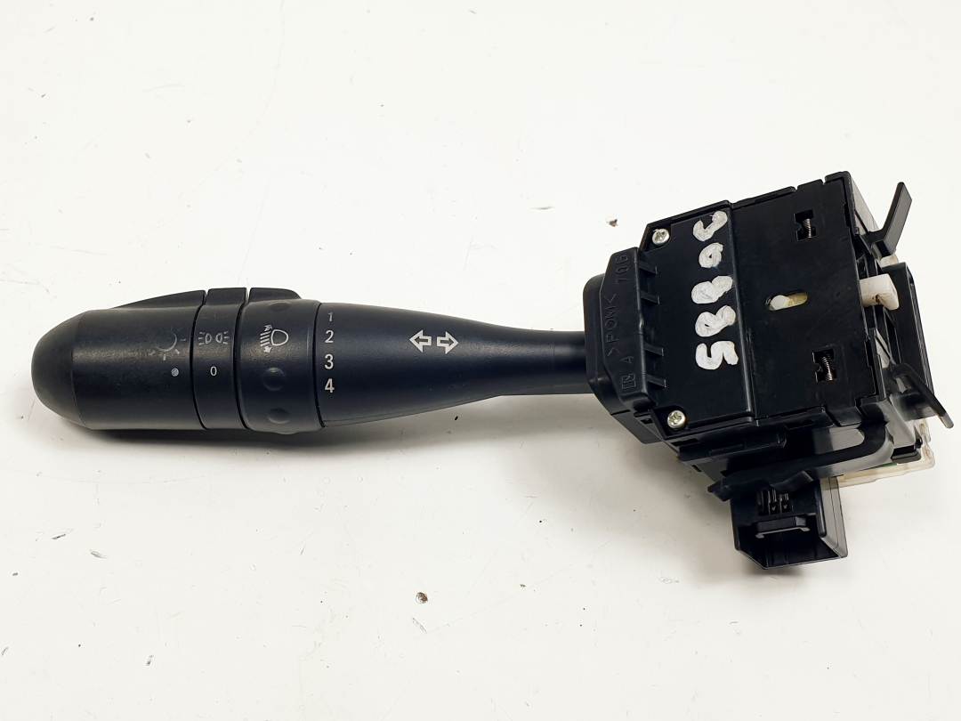 MANDO LUCES - Z812263100 - MITSUBISHI - COLT BERLINA 3 (CZ)