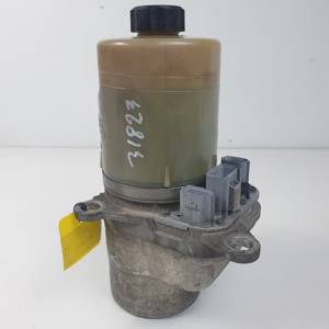 BOMBA DIRECCION 4M513K514BF FORD FOCUS BERLINA (CAP) Autodesguaces Alicante